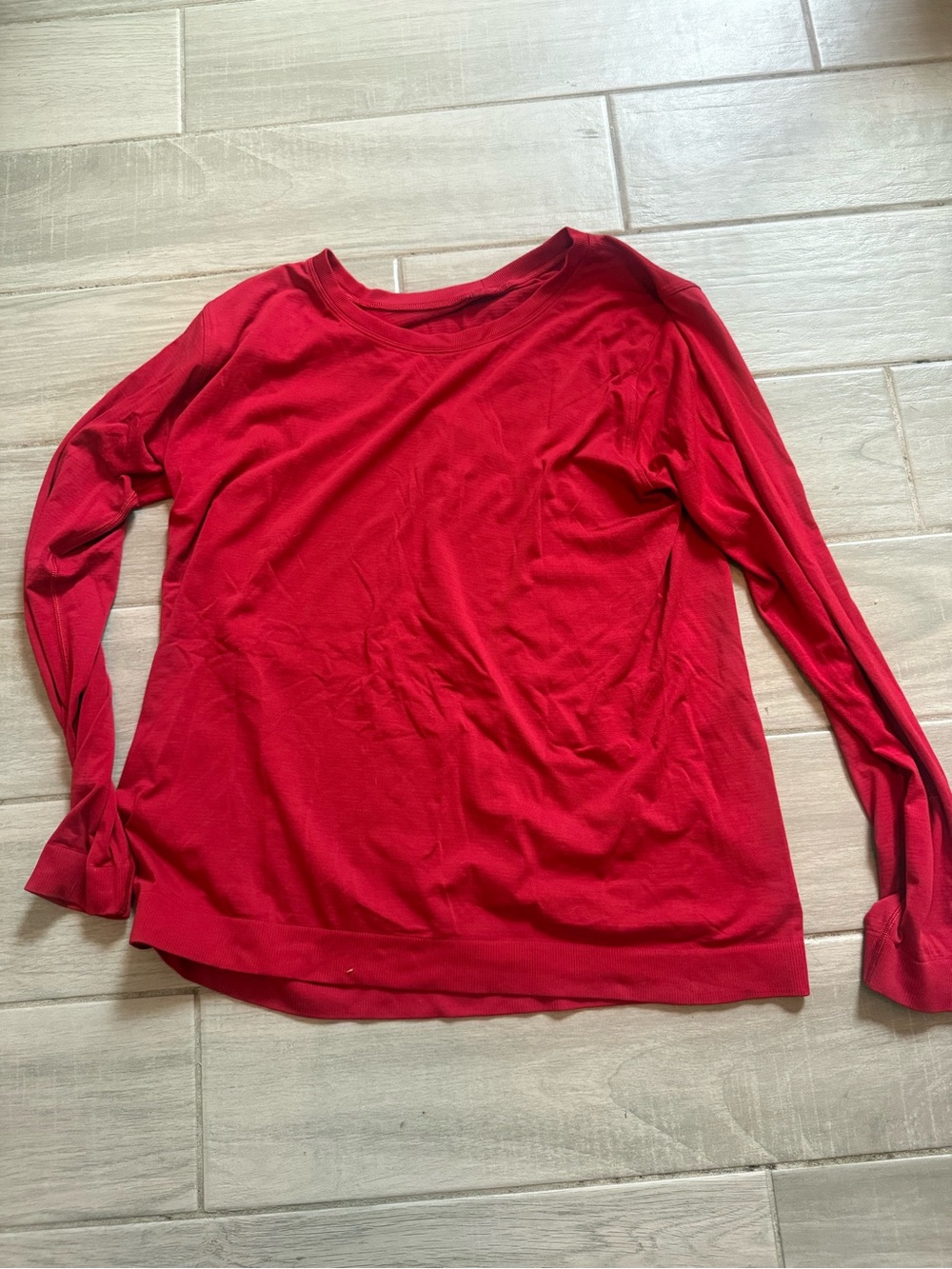 lululemon athletica Women's Long-Sleeve Crew Top in Red